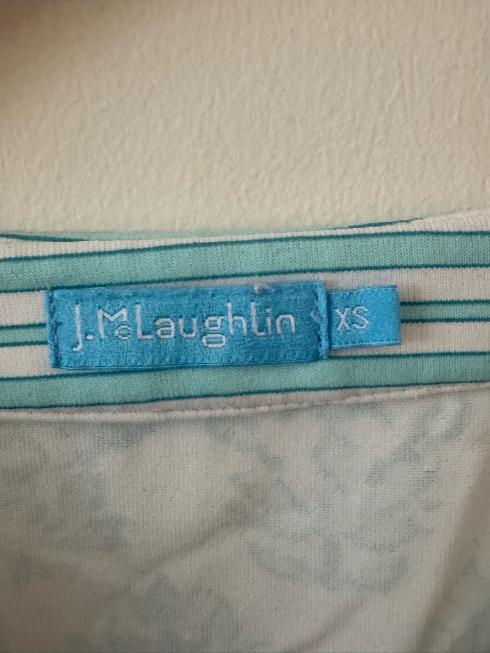 J. McLaughlin White and Turquoise Printed Henley Tunic, athletic material, XS - Picture 2 of 7
